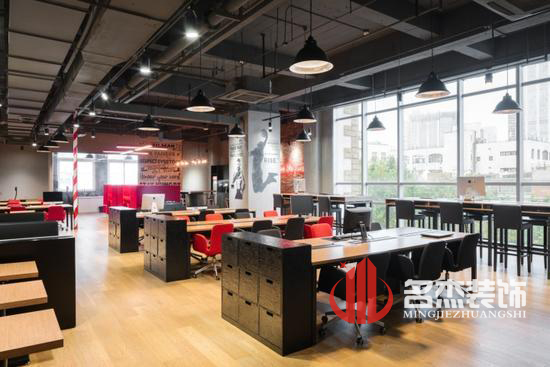 辦公室裝修設(shè)計(jì).jpg 辦公室裝修設(shè)計(jì).jpg