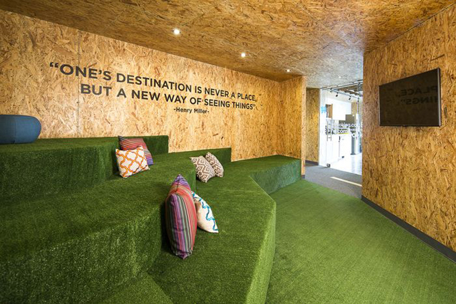 辦公室裝修設(shè)計(jì).jpg 辦公室裝修設(shè)計(jì).jpg