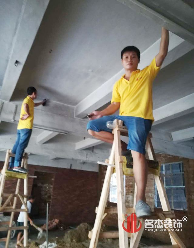 幼兒園施工照.jpg 幼兒園施工照.jpg