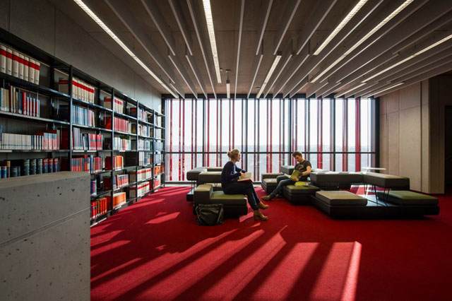 學校圖書館裝修.jpg 學校圖書館裝修.jpg