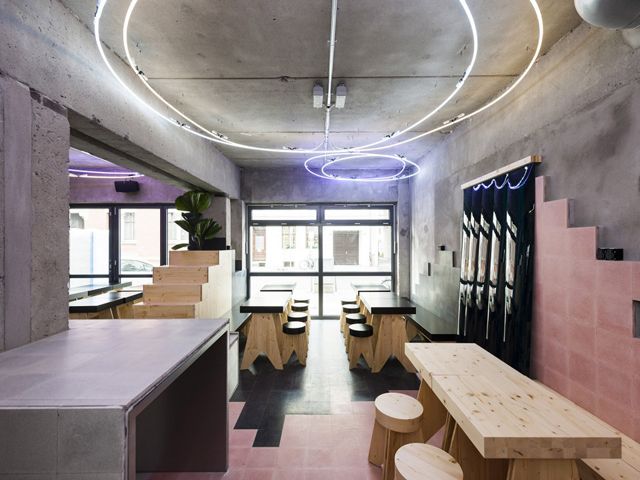 美式餐飲設(shè)計(jì).jpg 美式餐飲設(shè)計(jì).jpg