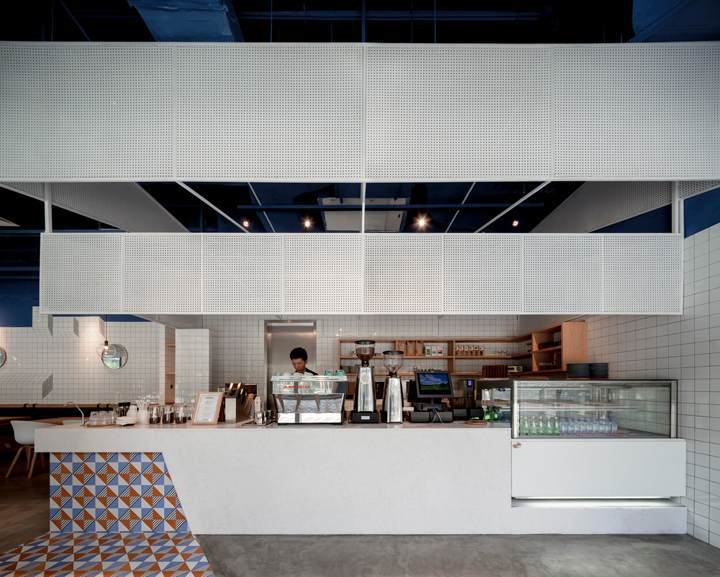 咖啡廳設(shè)計(jì)裝修.jpg 咖啡廳設(shè)計(jì)裝修.jpg