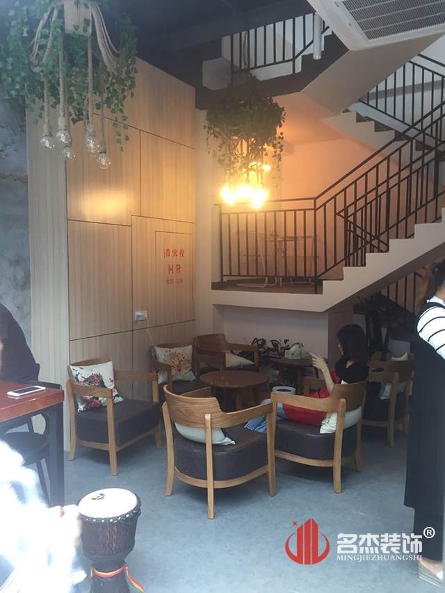 奶茶店設計完工照.jpg 奶茶店設計完工照.jpg