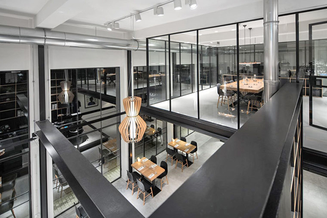 冷暖色調咖啡店設計.jpg 冷暖色調咖啡店設計.jpg