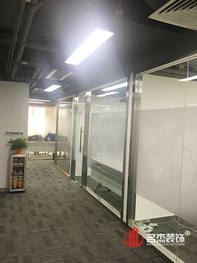 教育培訓機構裝修.jpg 教育培訓機構裝修.jpg