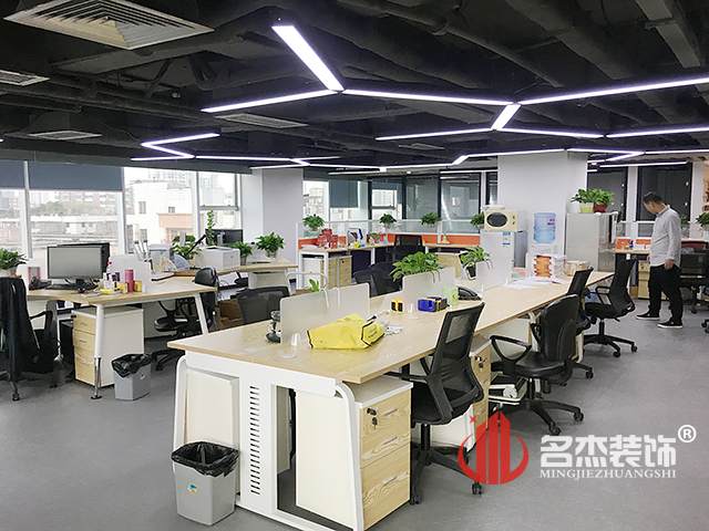 辦公室裝修實景圖.jpg 辦公室裝修實景圖.jpg