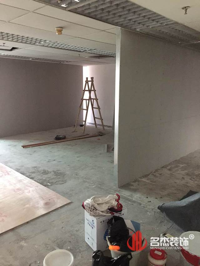 辦公室裝修現場照.jpg 辦公室裝修現場照.jpg