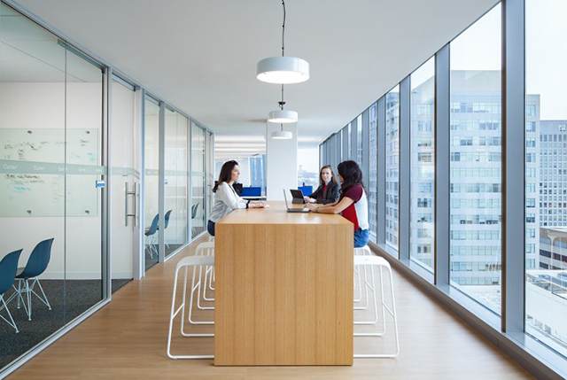 辦公室設(shè)計實景圖.jpg 辦公室設(shè)計實景圖.jpg