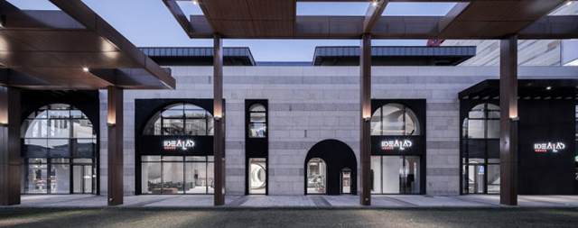 信息辦公室設計裝修.jpg 信息辦公室設計裝修.jpg