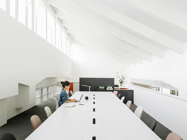 會議室裝修.jpg 會議室裝修.jpg