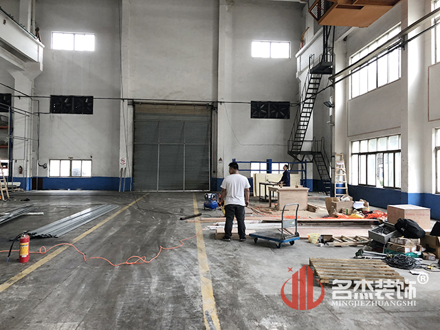 辦公室裝修設(shè)計(jì)施工照.jpg 辦公室裝修設(shè)計(jì)施工照.jpg