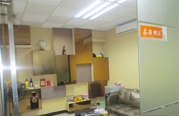 直擊金麗都服飾辦公室裝修現場