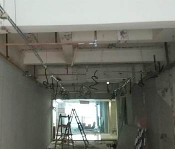 優佳尚品300方辦公室裝修施工現場